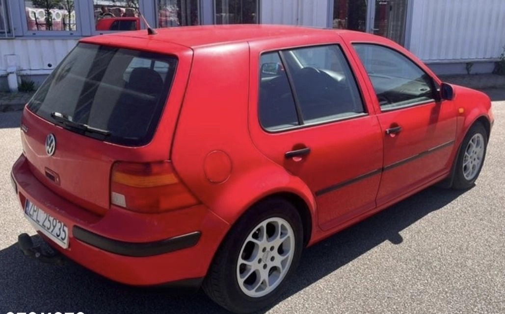 Volkswagen Golf cena 6500 przebieg: 202800, rok produkcji 1999 z Koszalin małe 29